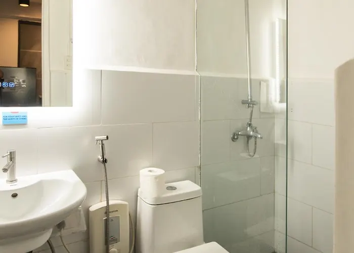 Accommodatie bij particulieren Homey And Cozey Poblacion Makati S03 Manilla